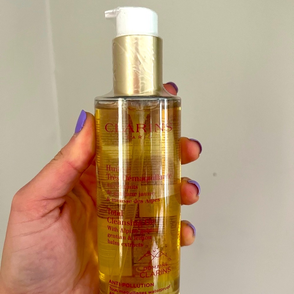 NWT!!! - Clarins Cleansing Oil